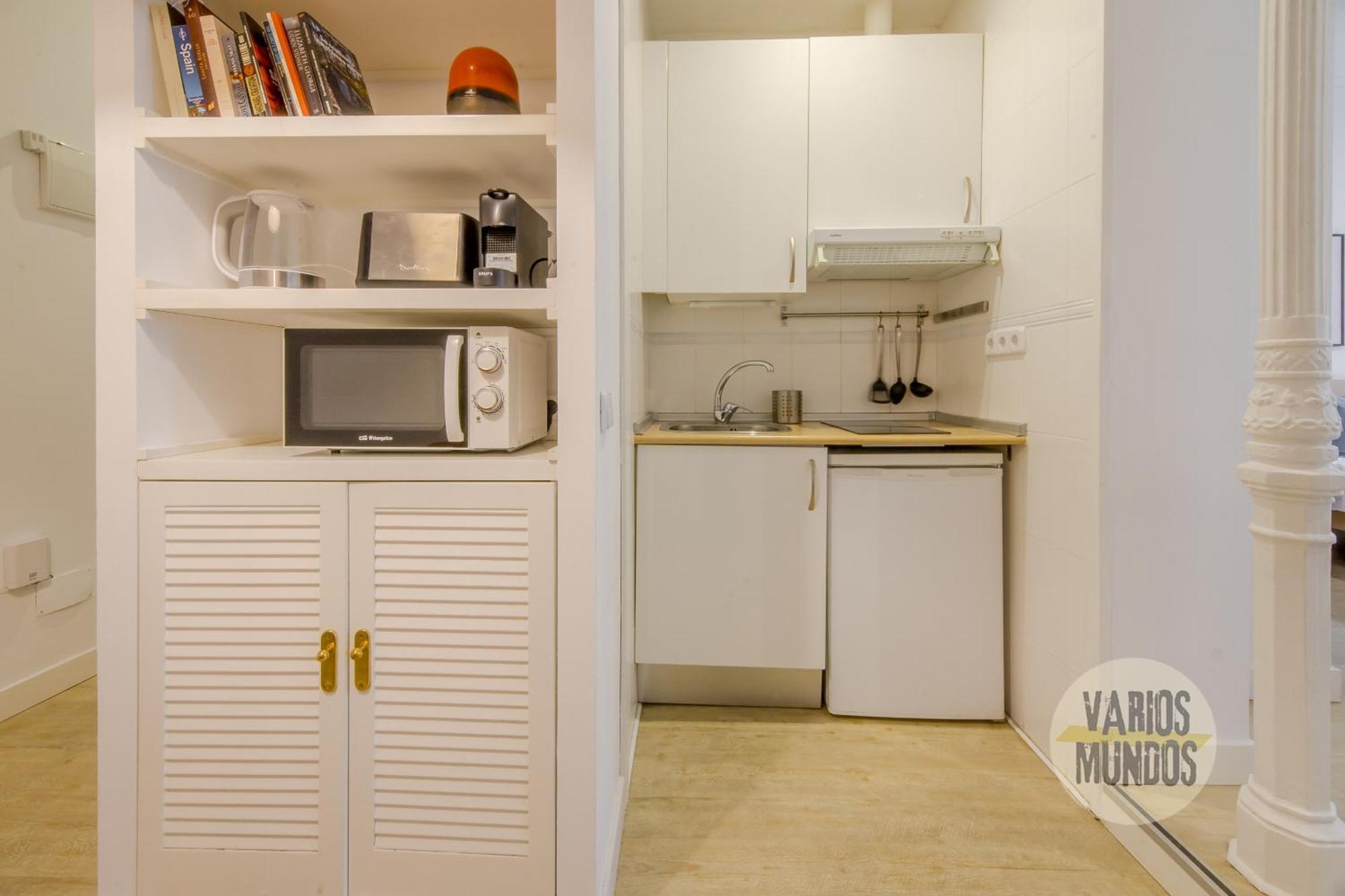 מדריד Beautiful Loft Para 3Pax En Huertas-Cortes מראה חיצוני תמונה